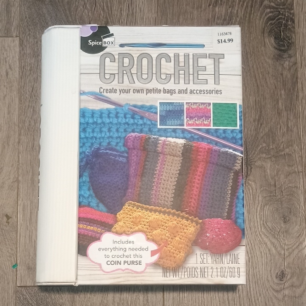 SpiceBox Crochet Kit with Colorful Yarn